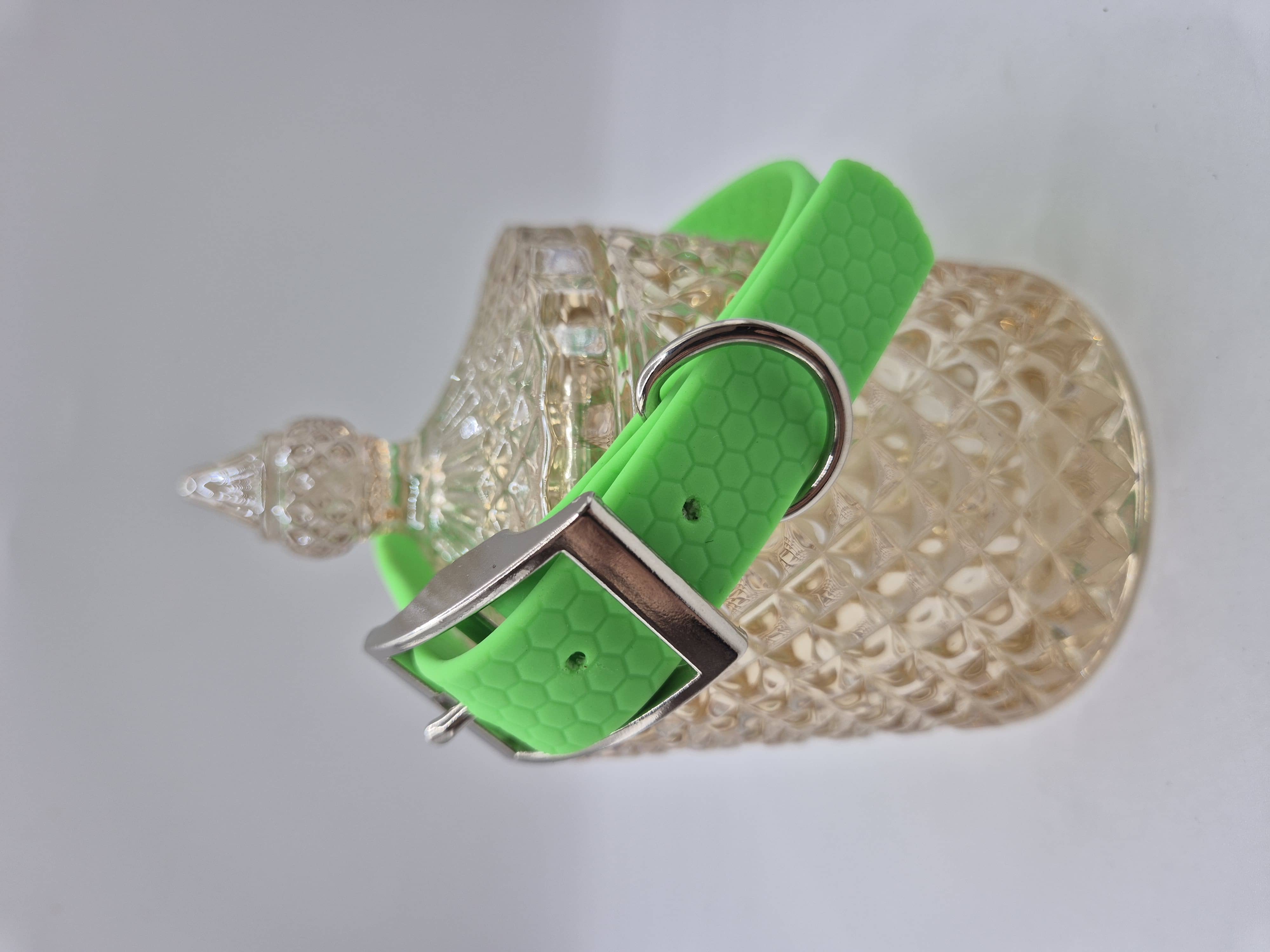 Hexa Halsband Neongrün